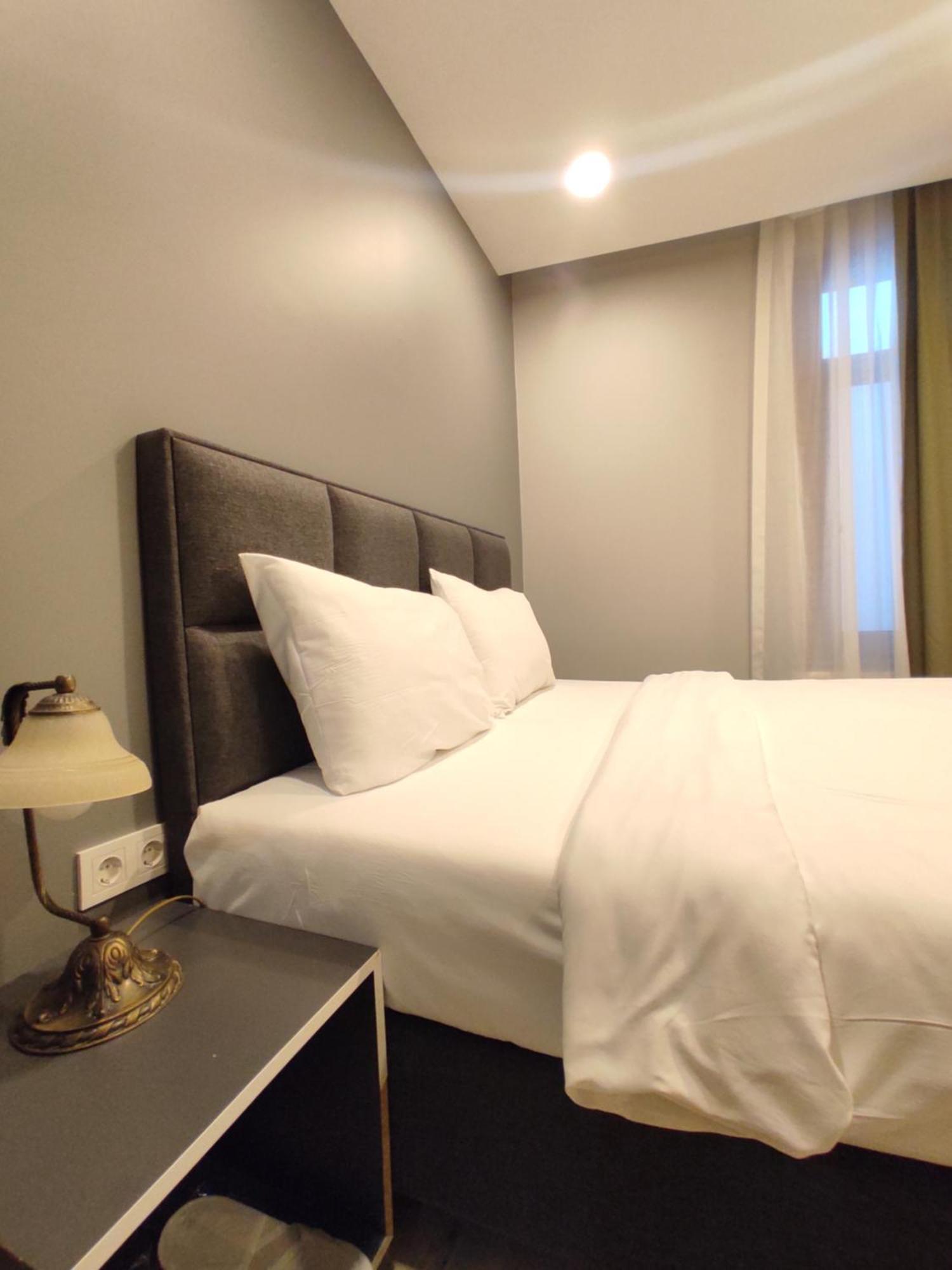 Ore Pera Suites อิสตันบูล ภายนอก รูปภาพ